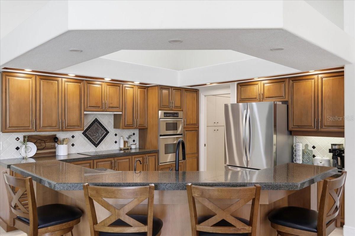 9161 SOUTHERN COMFORT CT, WEEKI WACHEE, FL — photo 18