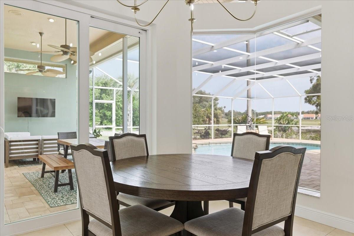 9161 SOUTHERN COMFORT CT, WEEKI WACHEE, FL — photo 21