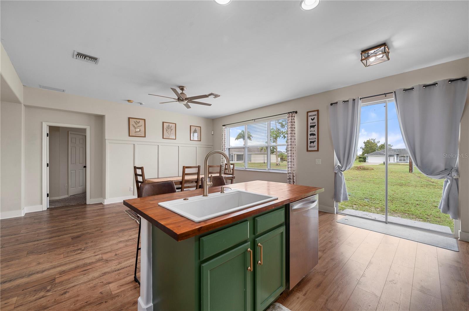 25538 PRADA DR, PUNTA GORDA, FL — photo 10
