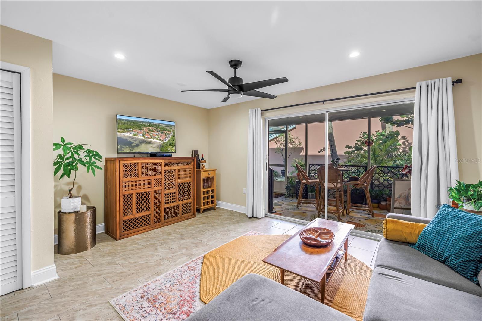 3595 41ST LN S #D, ST PETERSBURG, FL — photo 16