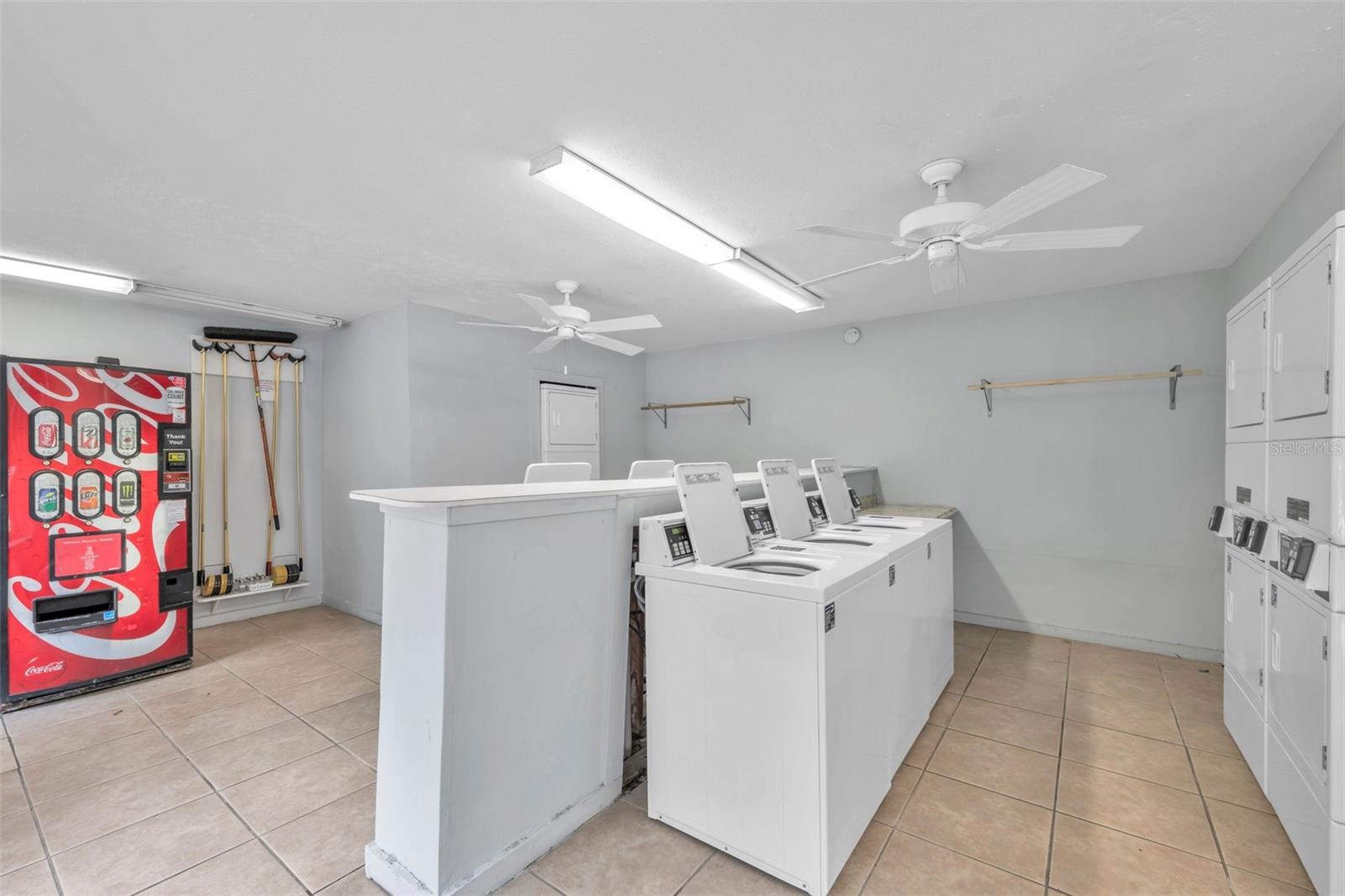 3595 41ST LN S #D, ST PETERSBURG, FL — photo 55