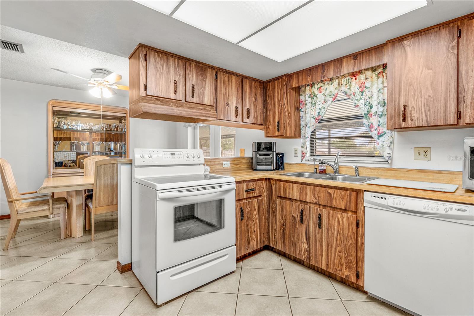 2970 LAGOON AVE, DELTONA, FL — photo 3