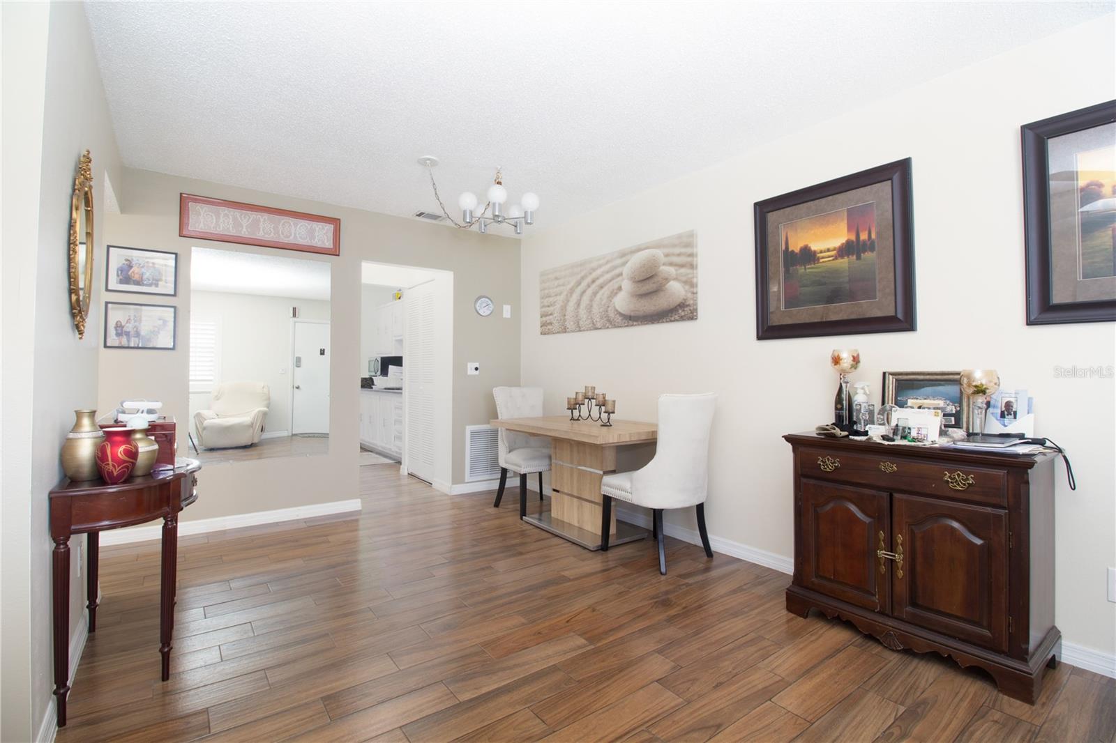 5267 81ST ST N #21, ST PETERSBURG, FL — photo 9