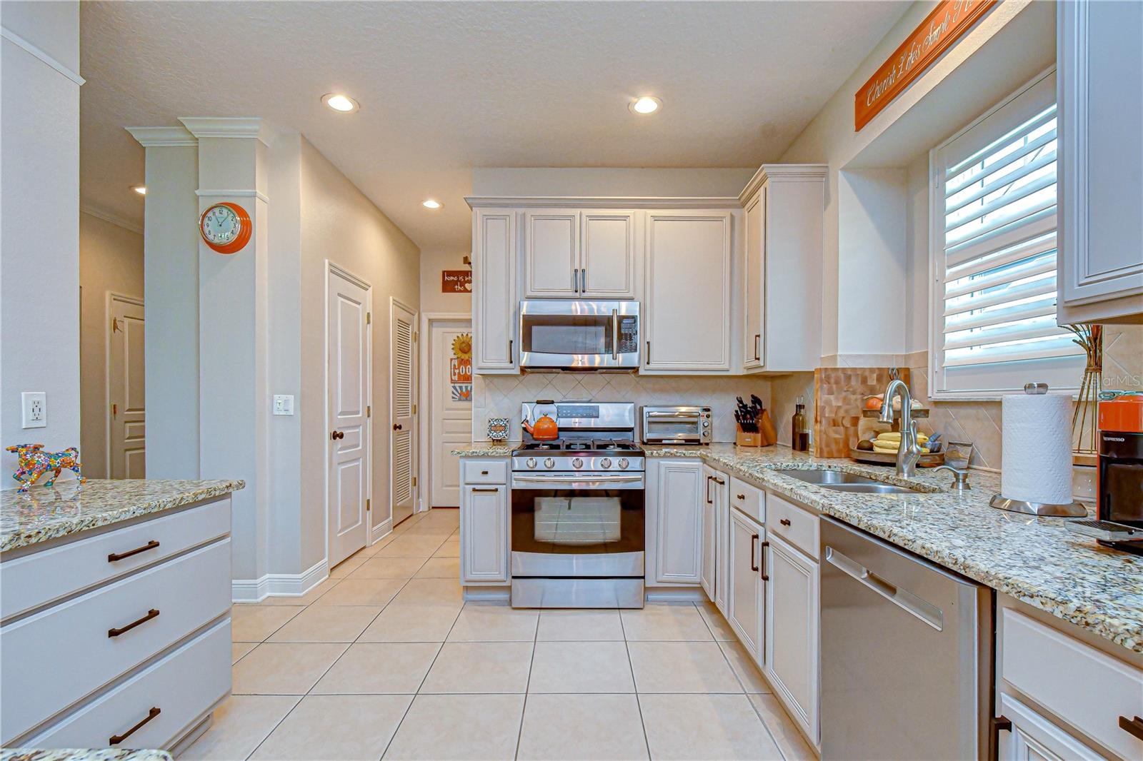 6135 CHURCHSIDE DR, LITHIA, FL — photo 13