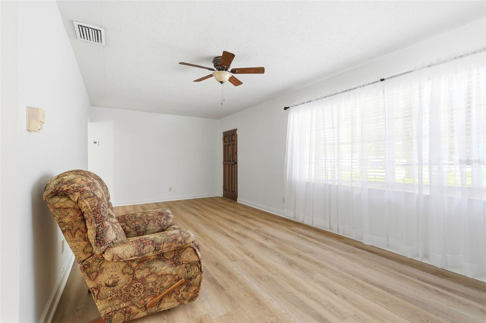 10651 125TH AVE, LARGO, FL — photo 8