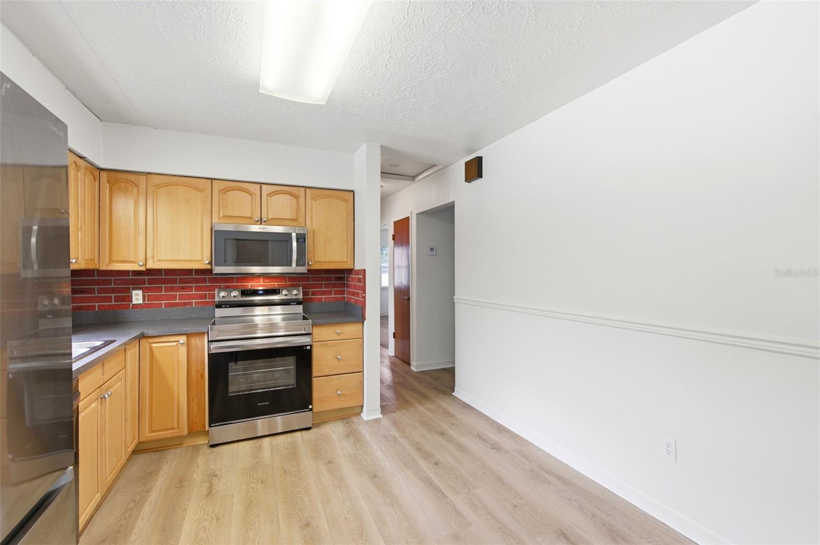 10651 125TH AVE, LARGO, FL — photo 14