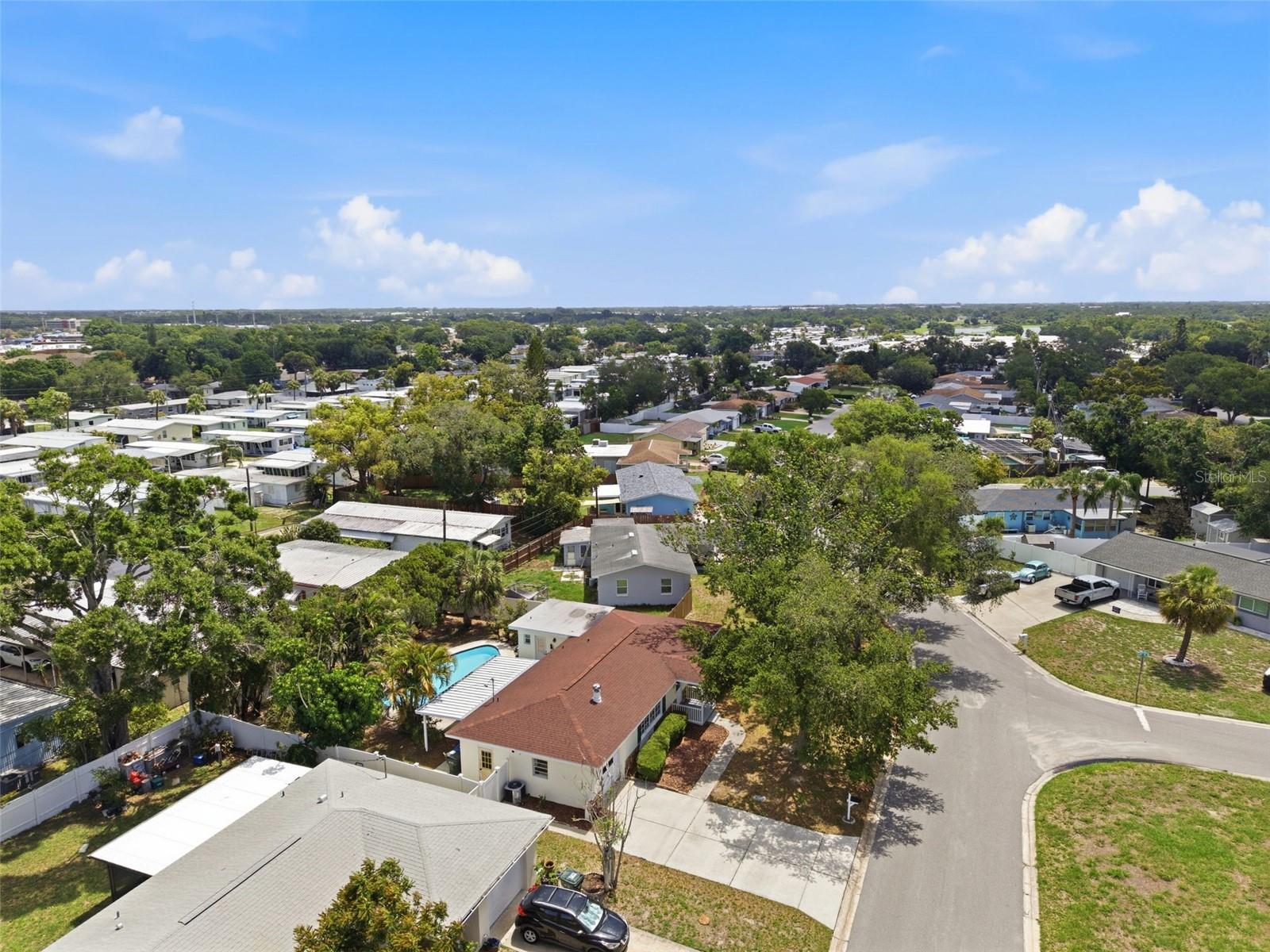 10651 125TH AVE, LARGO, FL — photo 42