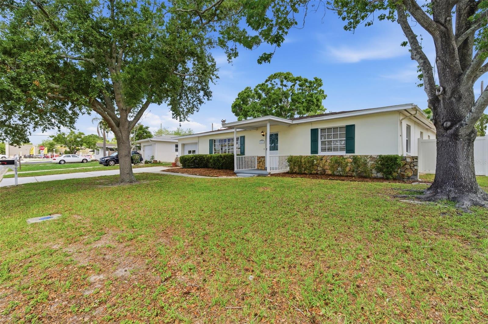 10651 125TH AVE, LARGO, FL — photo 47