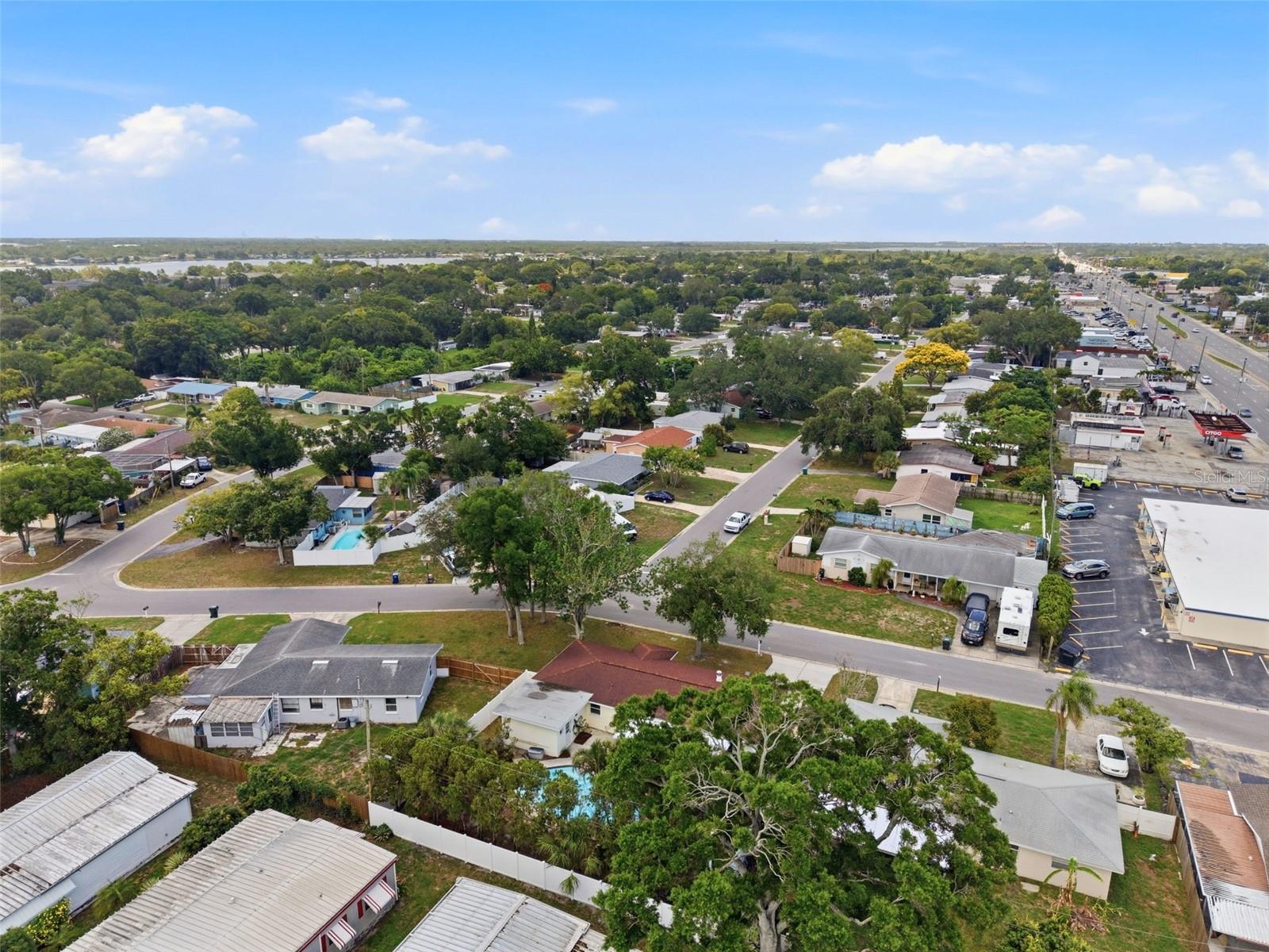 10651 125TH AVE, LARGO, FL — photo 54