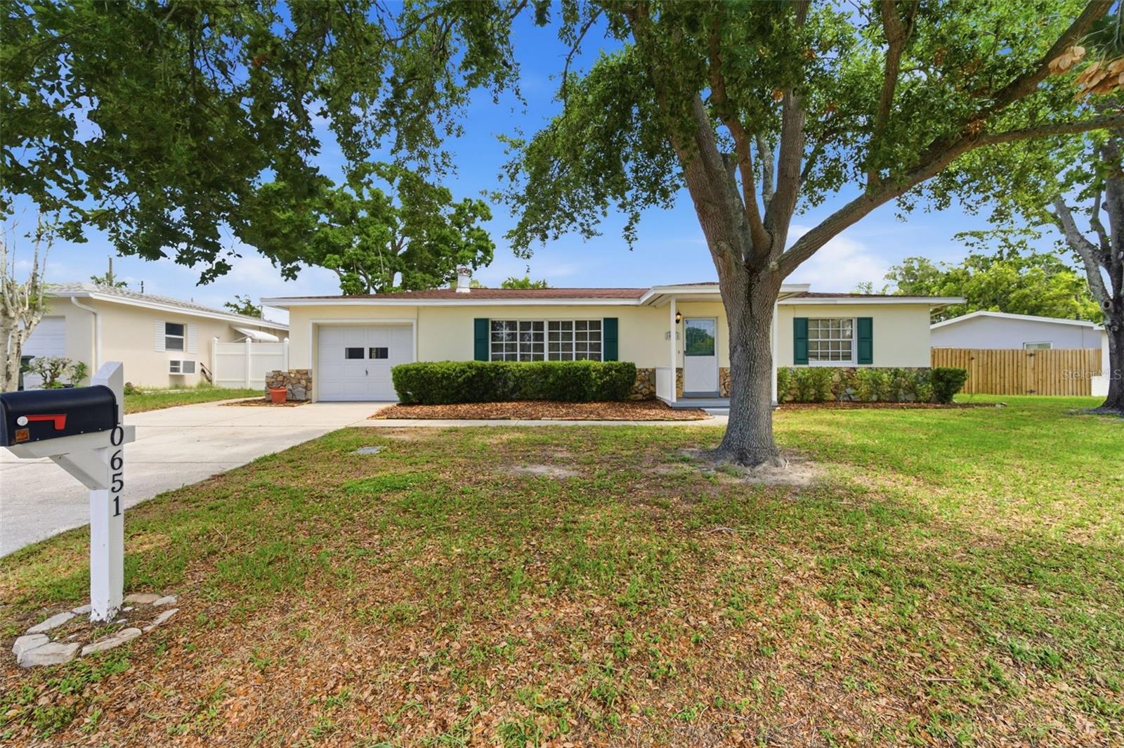 10651 125TH AVE, LARGO, FL — photo 60