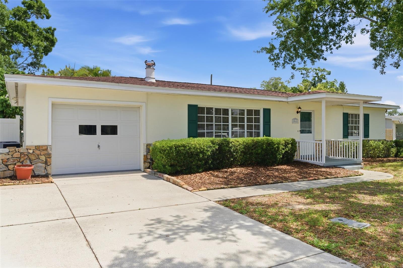 10651 125TH AVE, LARGO, FL — photo 61