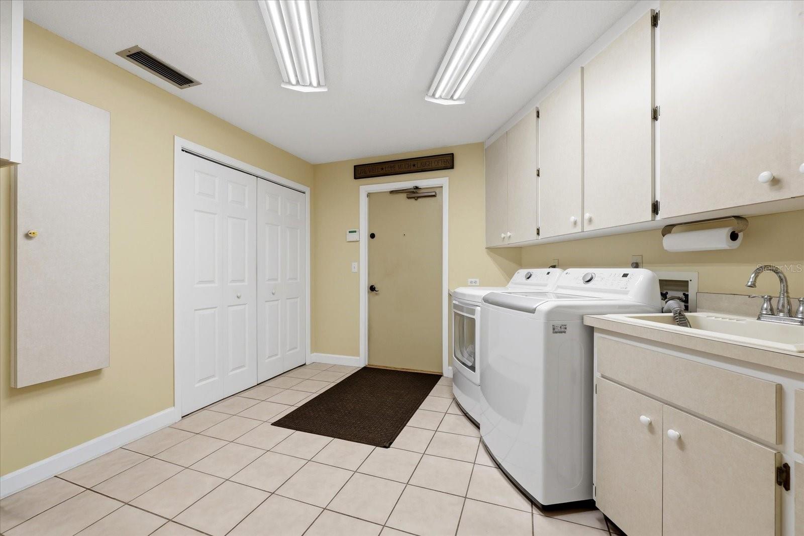 5850 VANDERIPE RD, SARASOTA, FL — photo 19