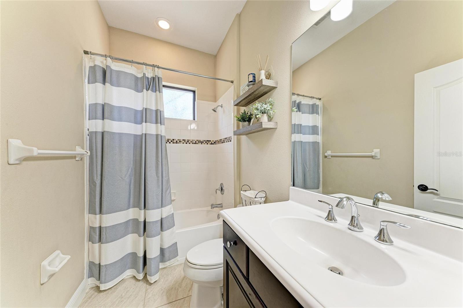 12642 HARNEY ST, VENICE, FL — photo 44