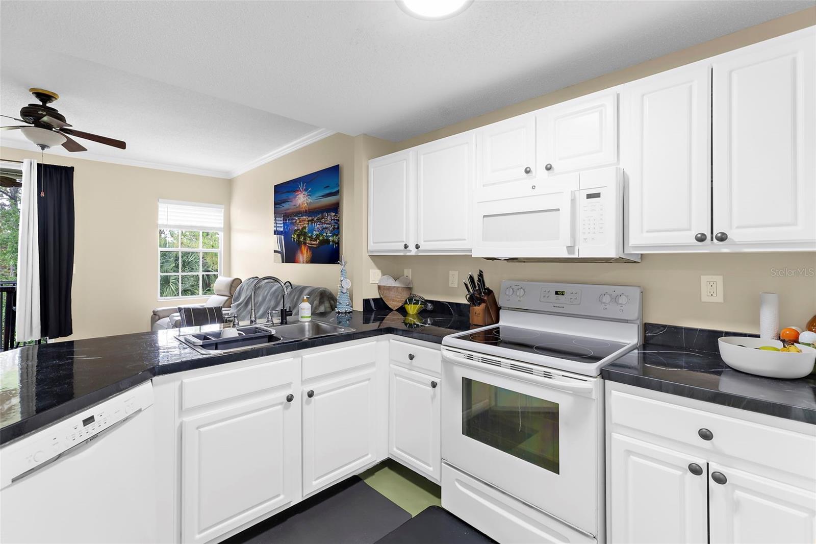 5601 BENTGRASS DR #102, SARASOTA, FL — photo 13