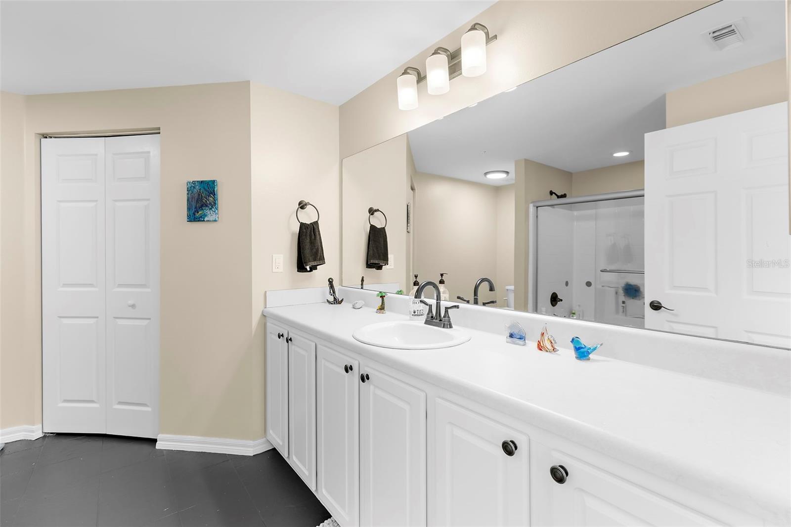 5601 BENTGRASS DR #102, SARASOTA, FL — photo 25