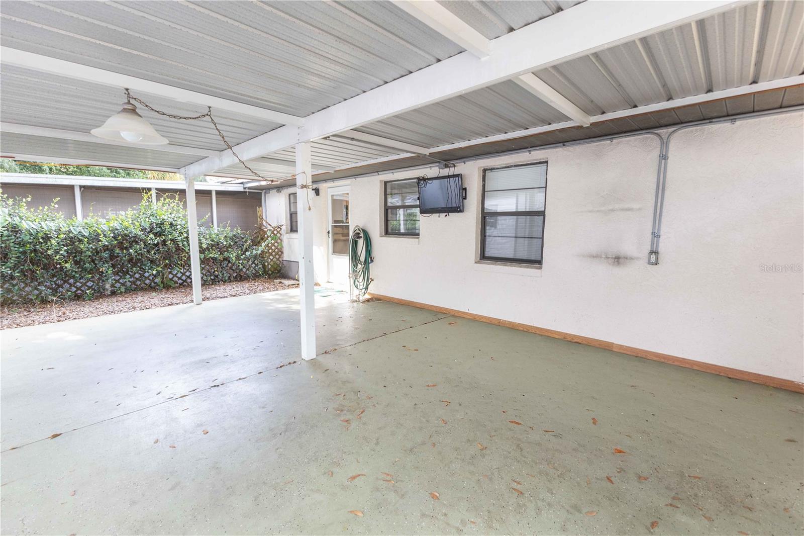 301 CURRY ST, WILDWOOD, FL — photo 14