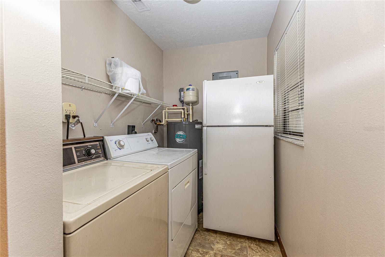 301 CURRY ST, WILDWOOD, FL — photo 18