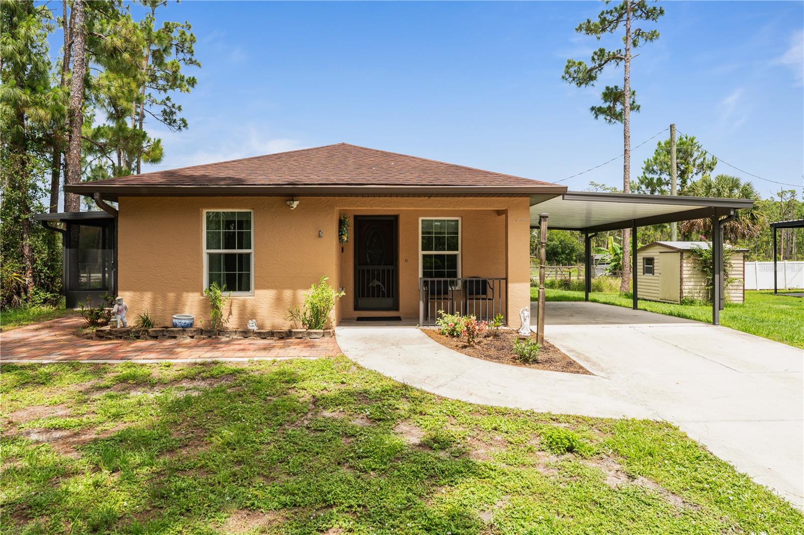 3241 TROPICAIRE BLVD, NORTH PORT, FL — photo 2