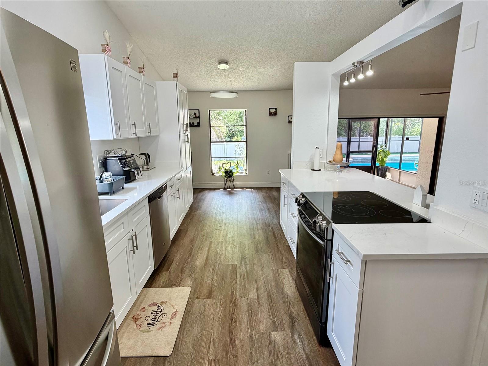 15306 WINTERWIND DR, TAMPA, FL — photo 8