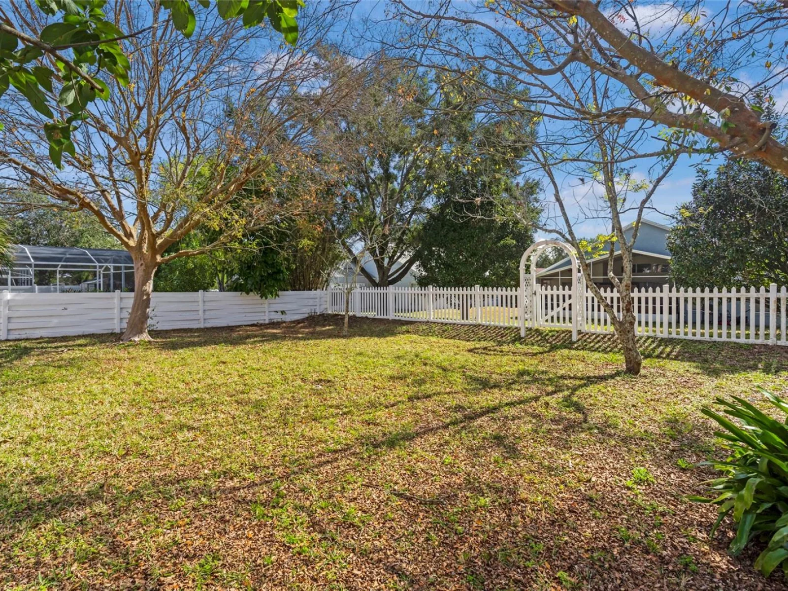 10314 PATRICK DR, LEESBURG, FL — photo 9