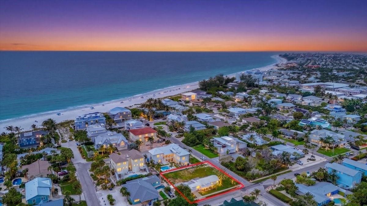 121 48TH ST, HOLMES BEACH, FL — photo 3