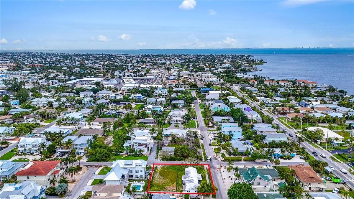 121 48TH ST, HOLMES BEACH, FL — photo 9