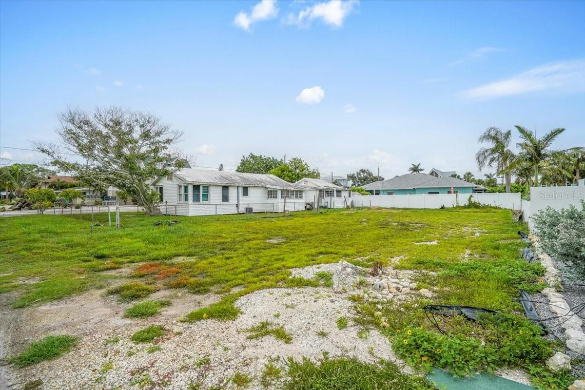 121 48TH ST, HOLMES BEACH, FL — photo 20