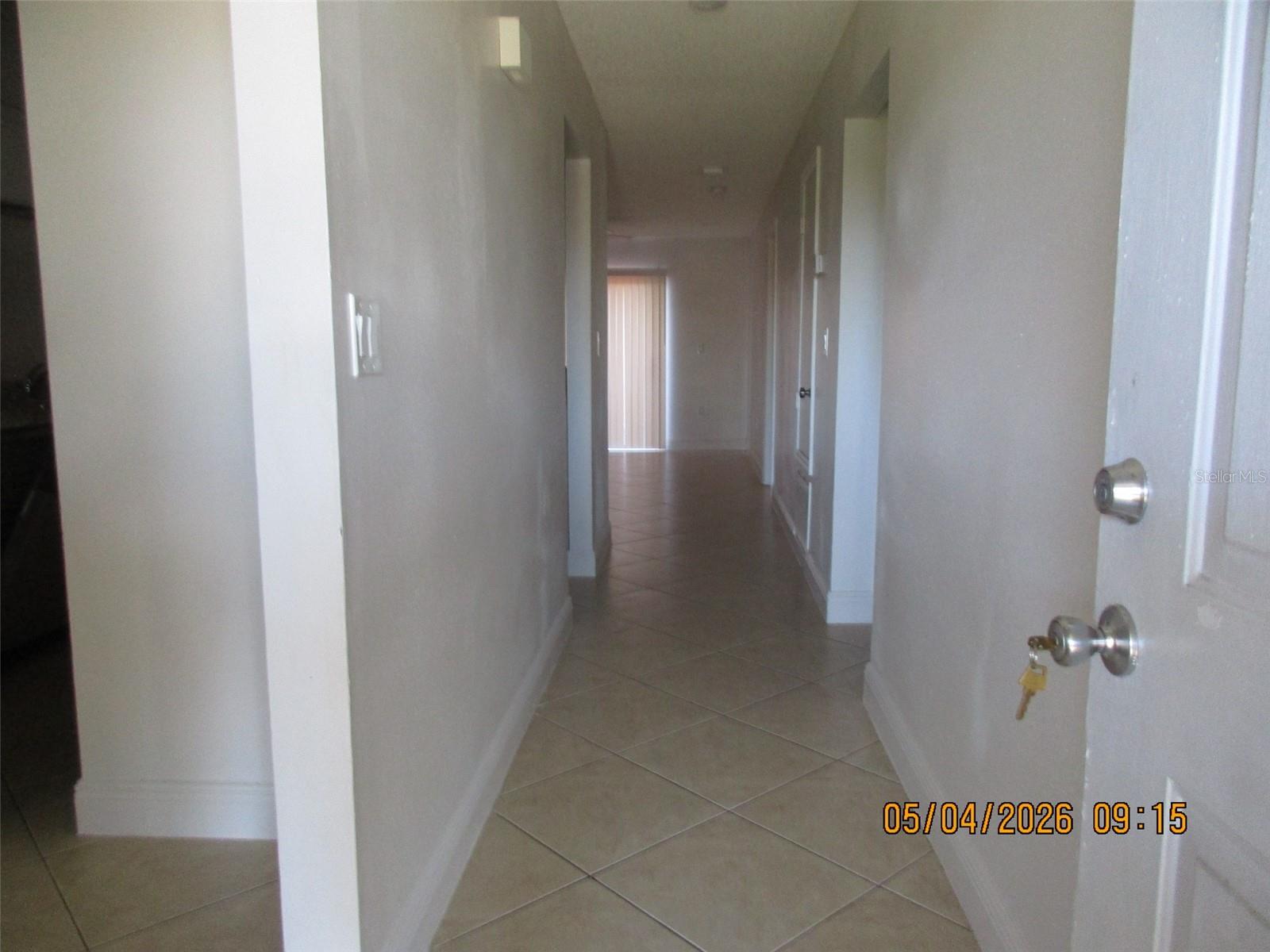 2112 BAHAMAS CT, KISSIMMEE, FL — photo 2