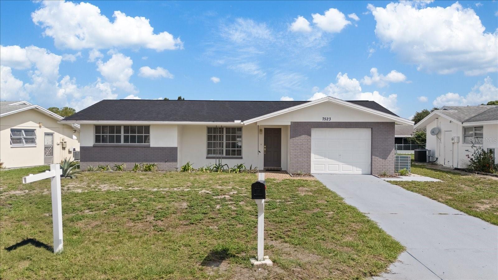 7523 BRIARWOOD DR, PORT RICHEY, FL — photo 2