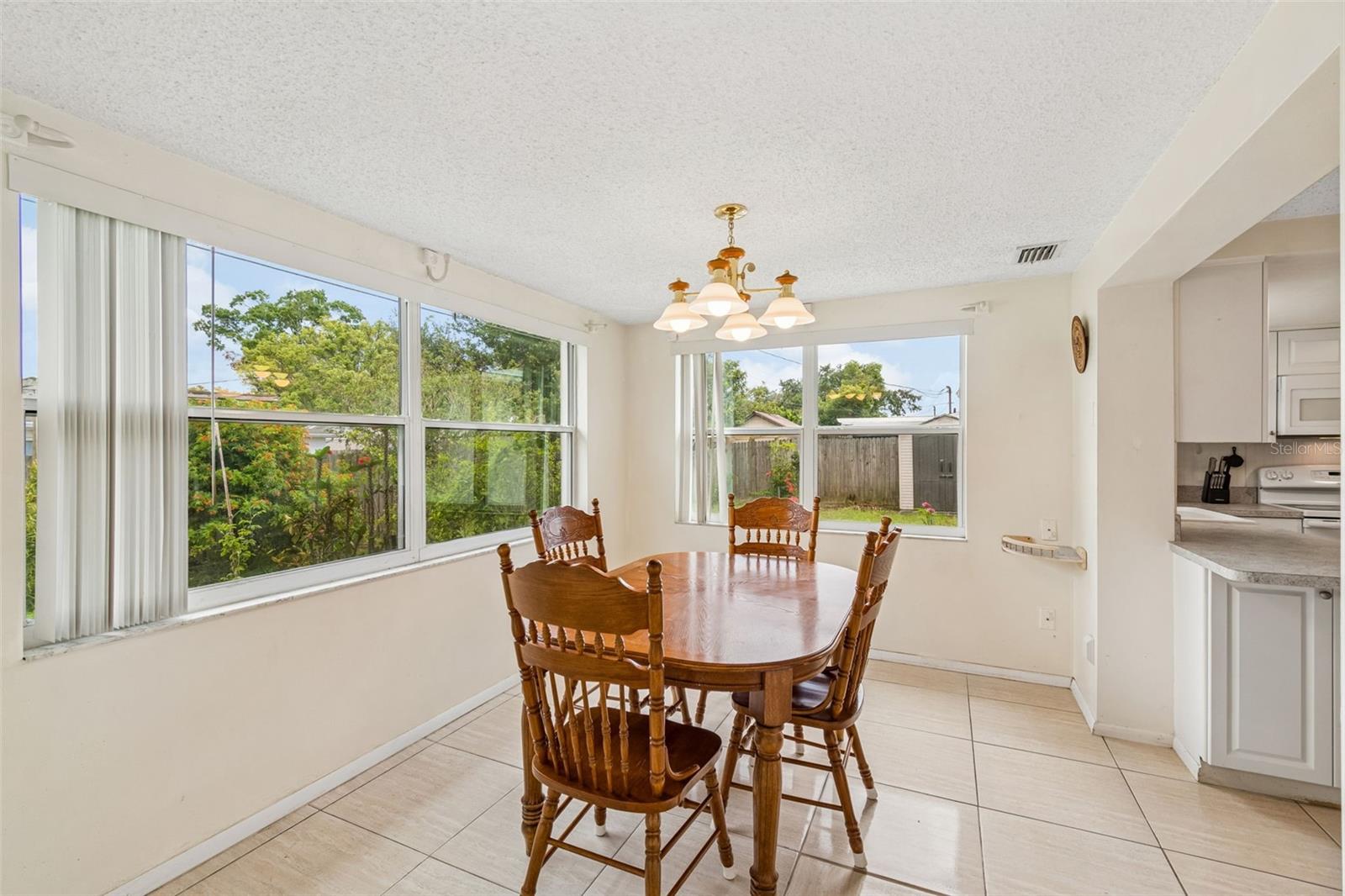 2440 ARCADIA RD, HOLIDAY, FL — photo 9