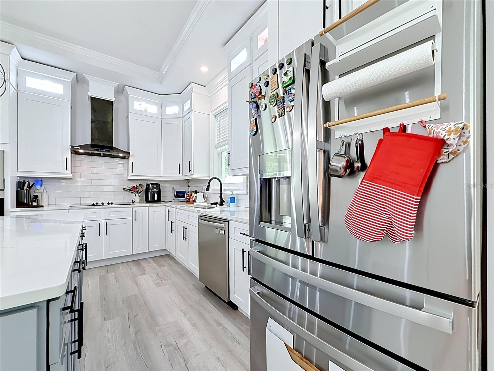 525 ELM ST, SAFETY HARBOR, FL — photo 14