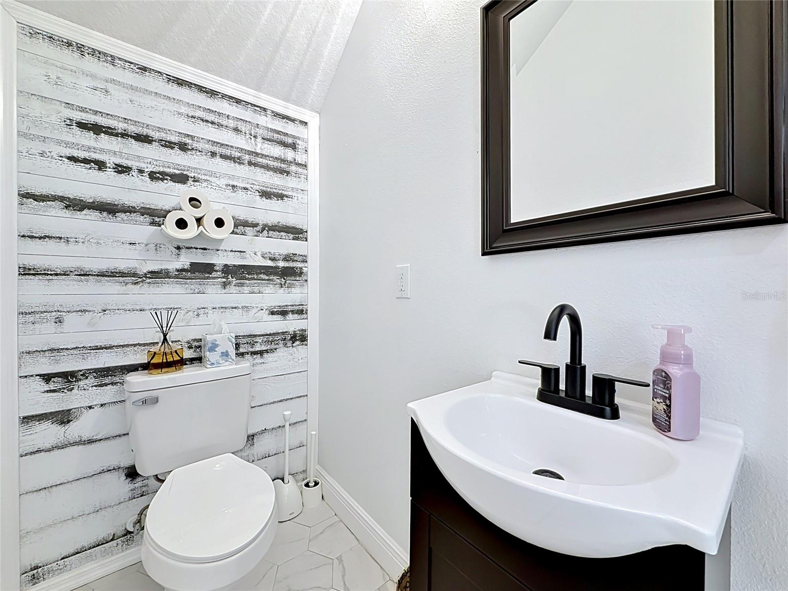 525 ELM ST, SAFETY HARBOR, FL — photo 23