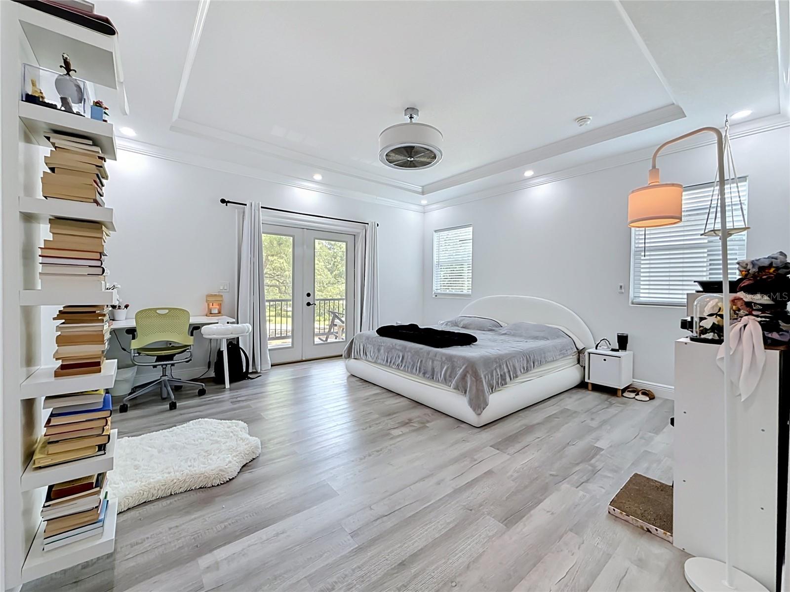 525 ELM ST, SAFETY HARBOR, FL — photo 33