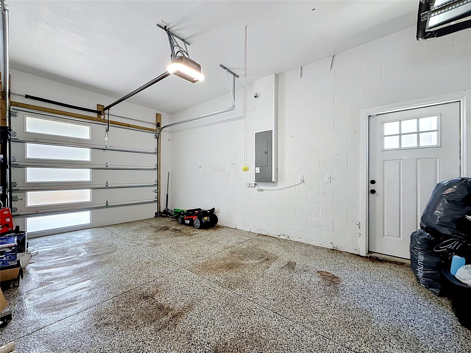 525 ELM ST, SAFETY HARBOR, FL — photo 44