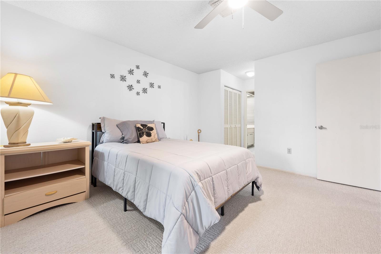 2139 SEA PINES CT, SPRING HILL, FL — photo 24