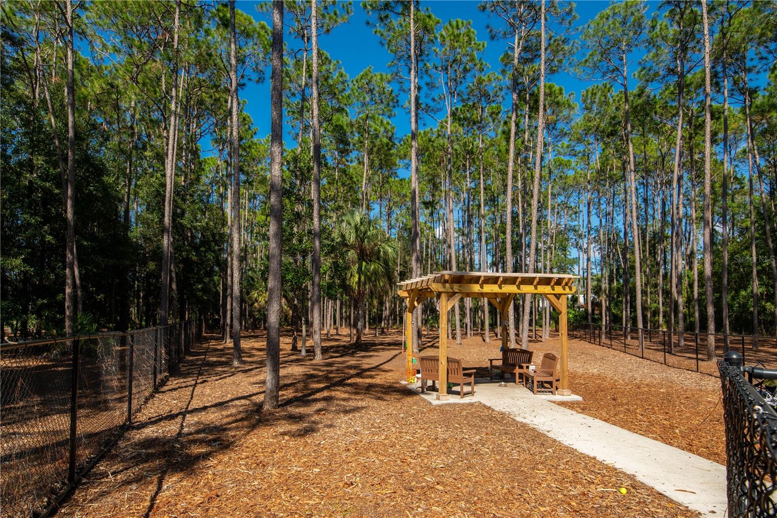 2139 SEA PINES CT, SPRING HILL, FL — photo 43
