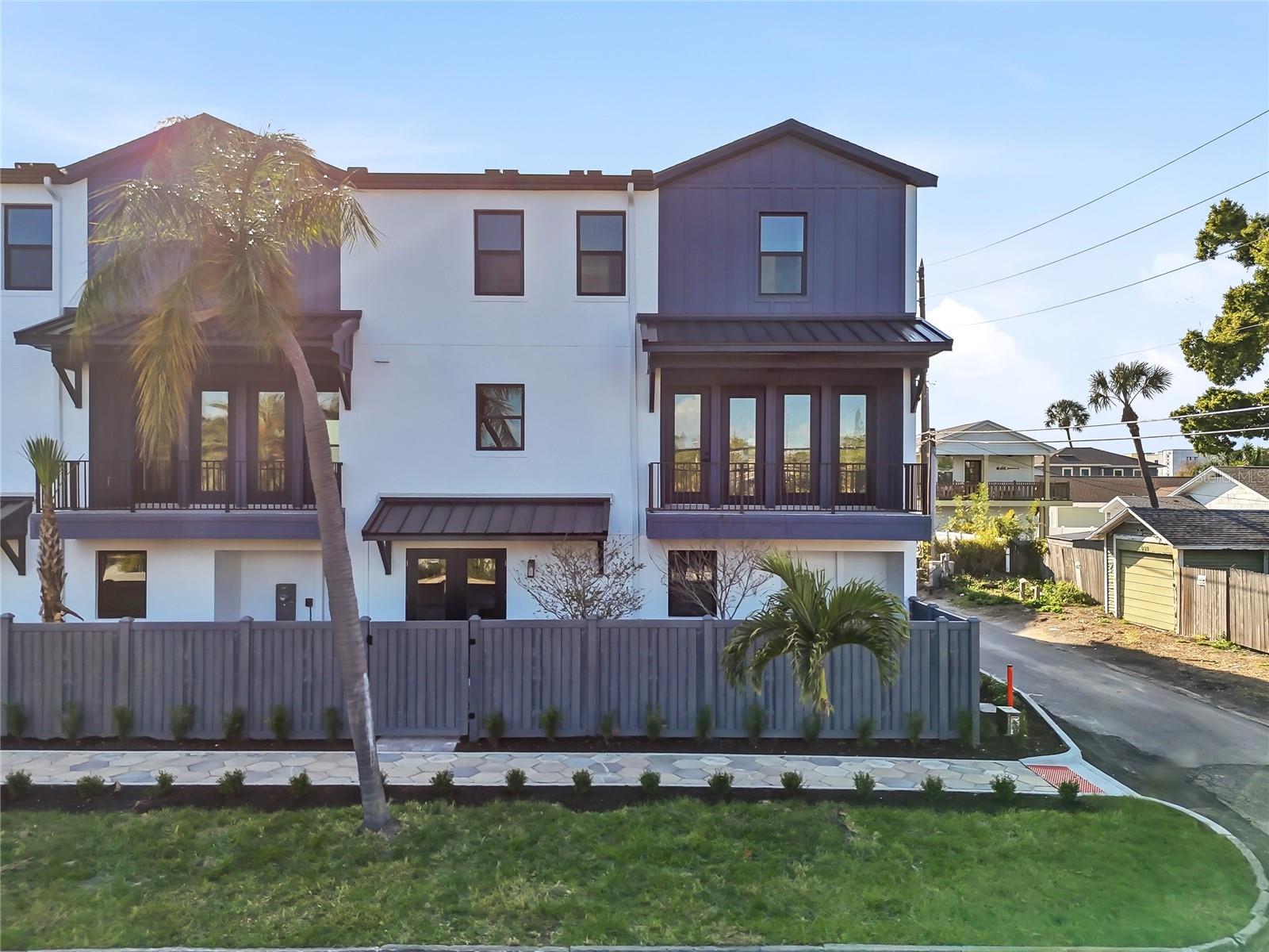 3005 1ST AVE N, ST PETERSBURG, FL