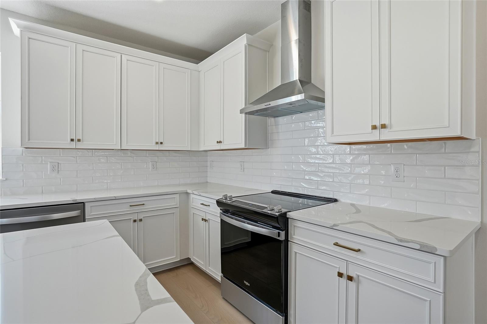 3005 1ST AVE N, ST PETERSBURG, FL — photo 14
