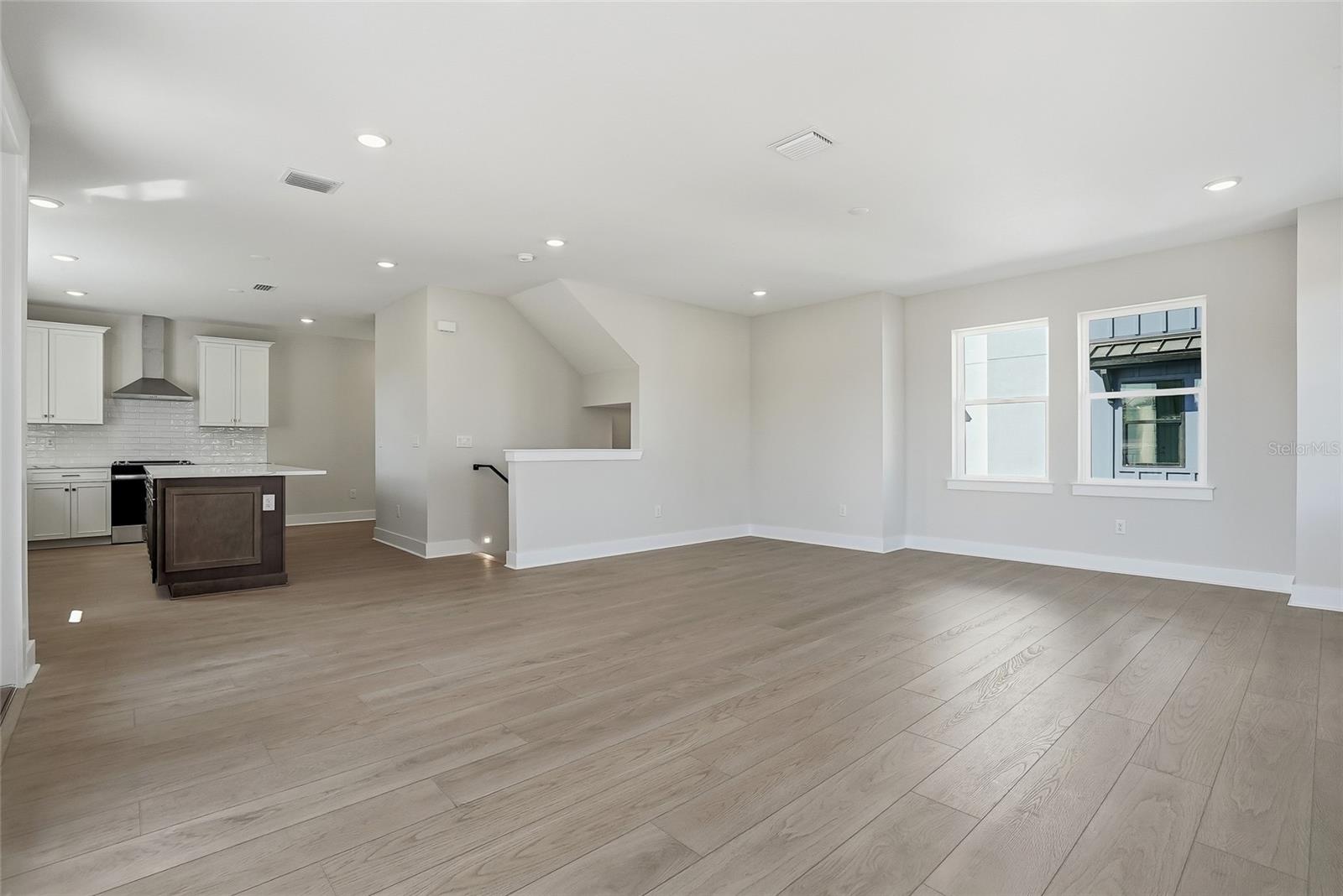3005 1ST AVE N, ST PETERSBURG, FL — photo 21