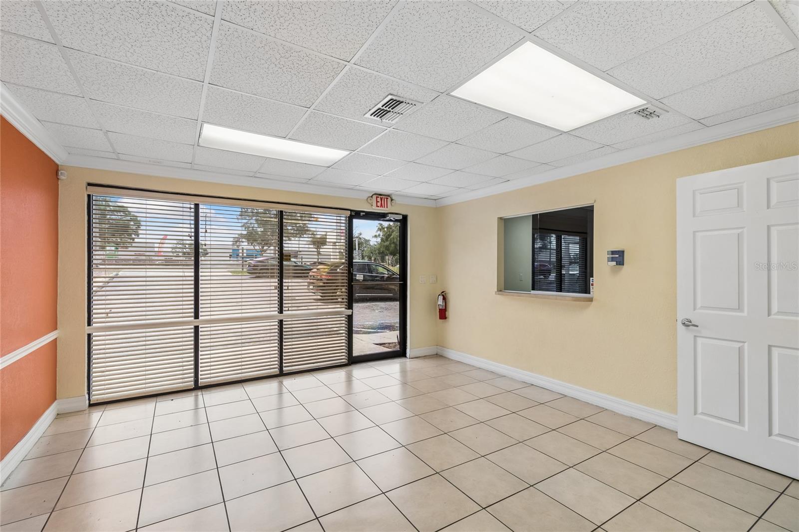 11151 SPRING HILL DR, SPRING HILL, FL — photo 16