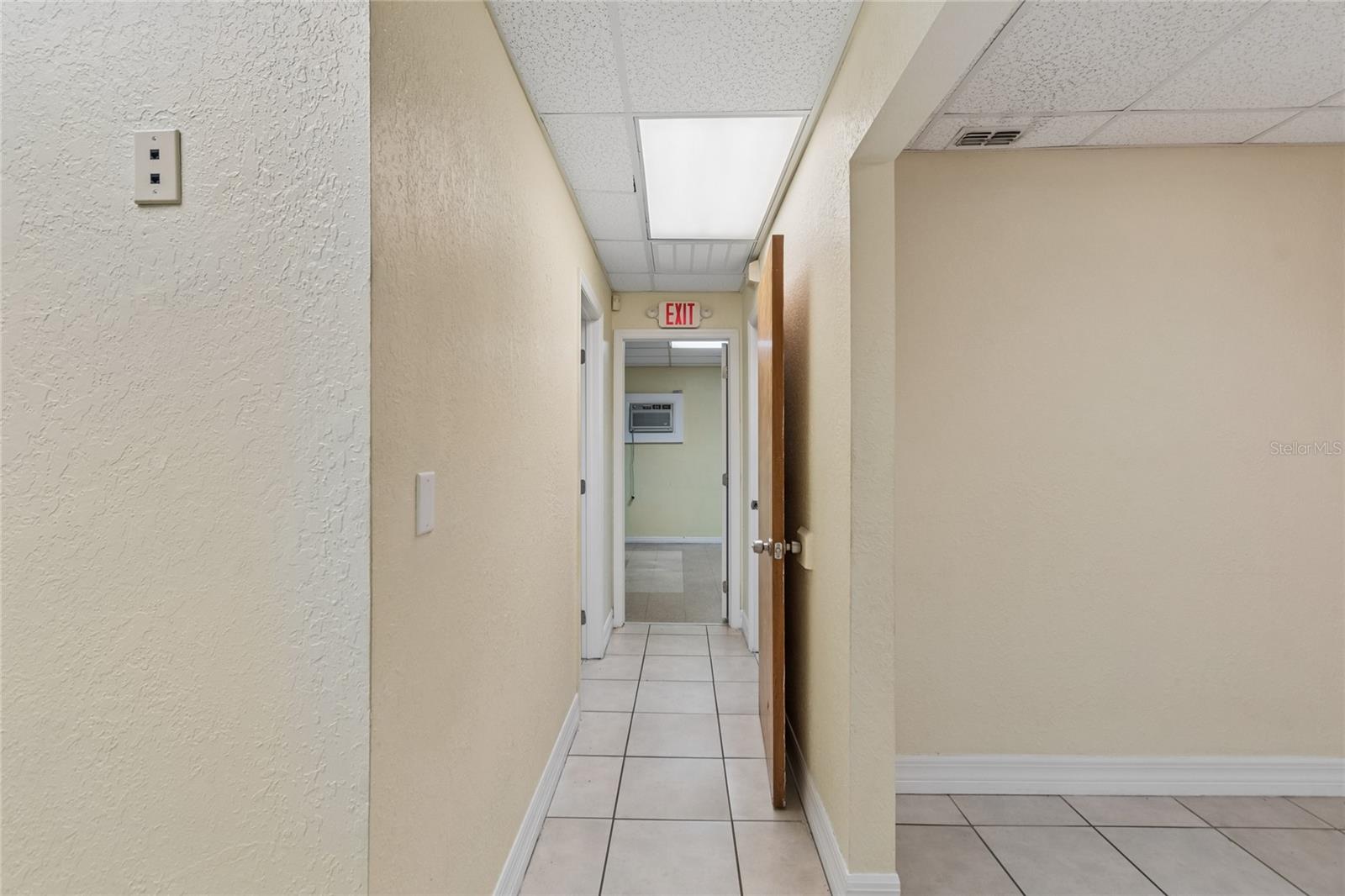 11151 SPRING HILL DR, SPRING HILL, FL — photo 35