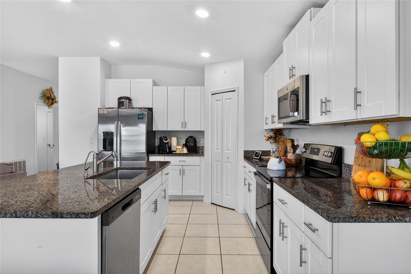 3603 NATURAL TRACE, PLANT CITY, FL — photo 13
