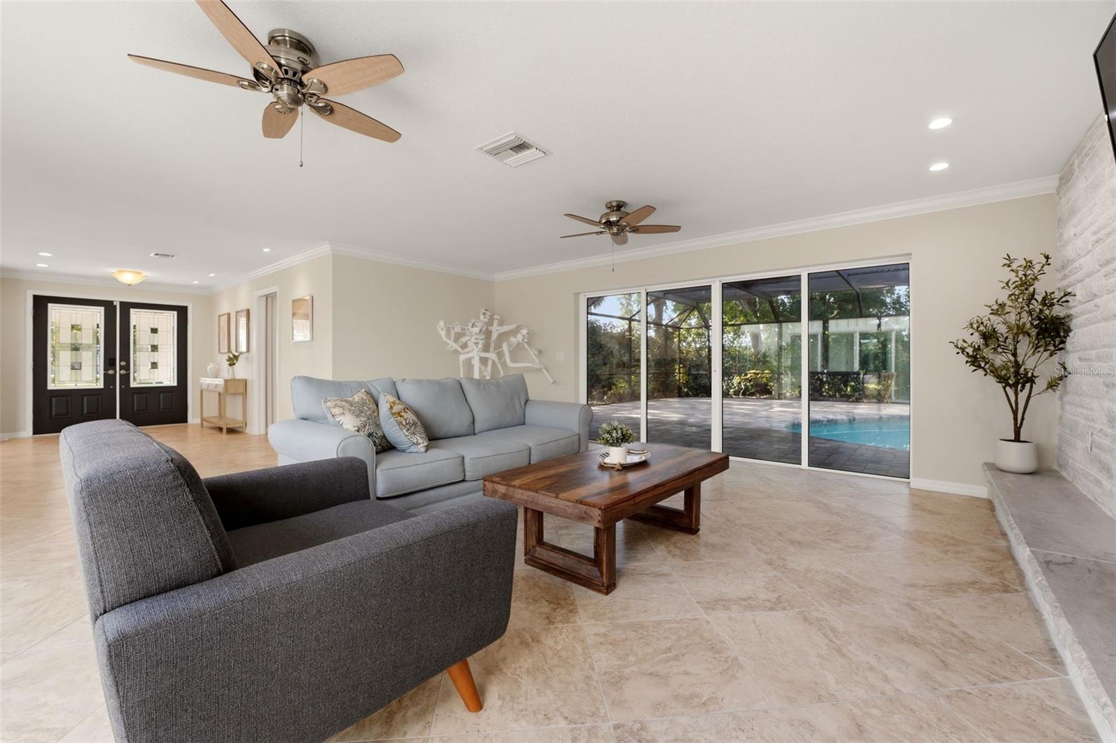 2180 W DOLPHIN DR, ENGLEWOOD, FL — photo 5