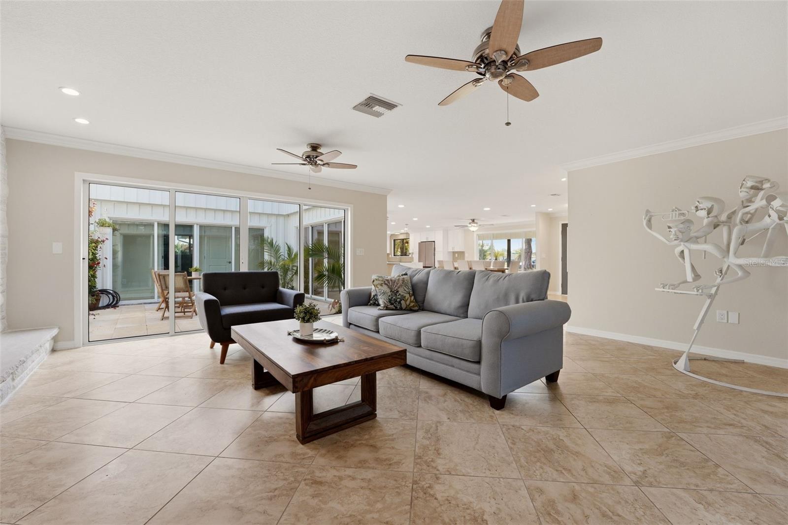 2180 W DOLPHIN DR, ENGLEWOOD, FL — photo 6