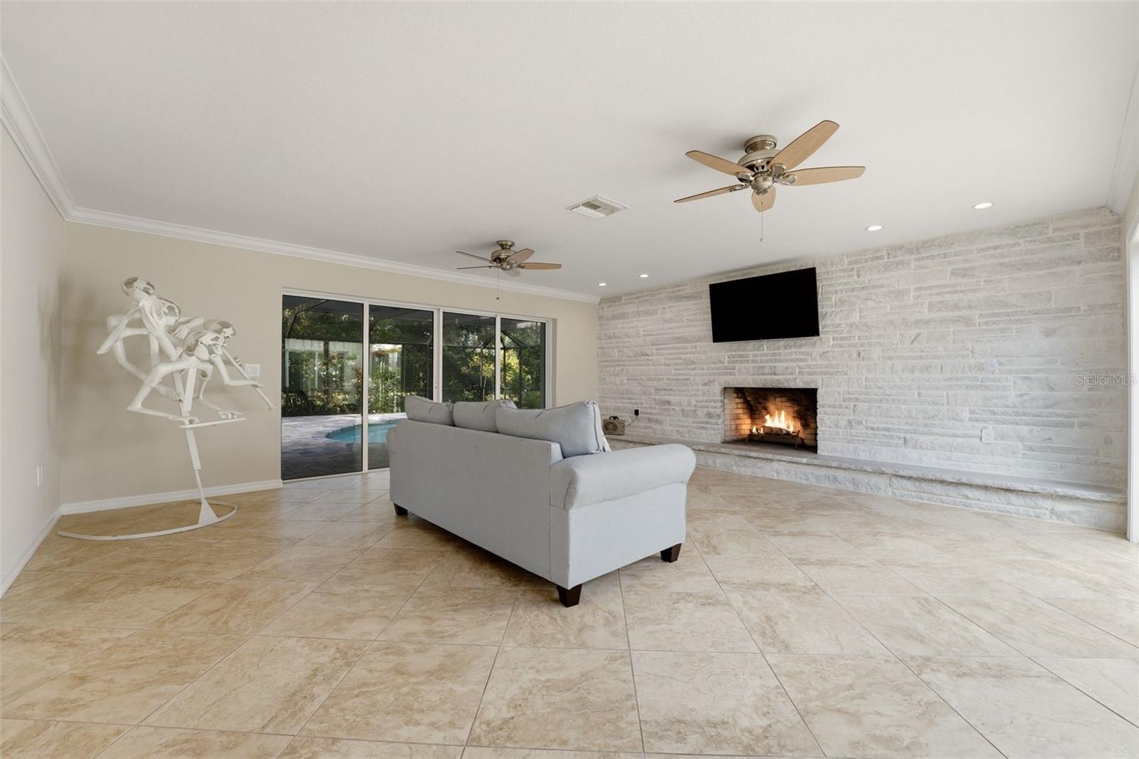 2180 W DOLPHIN DR, ENGLEWOOD, FL — photo 16
