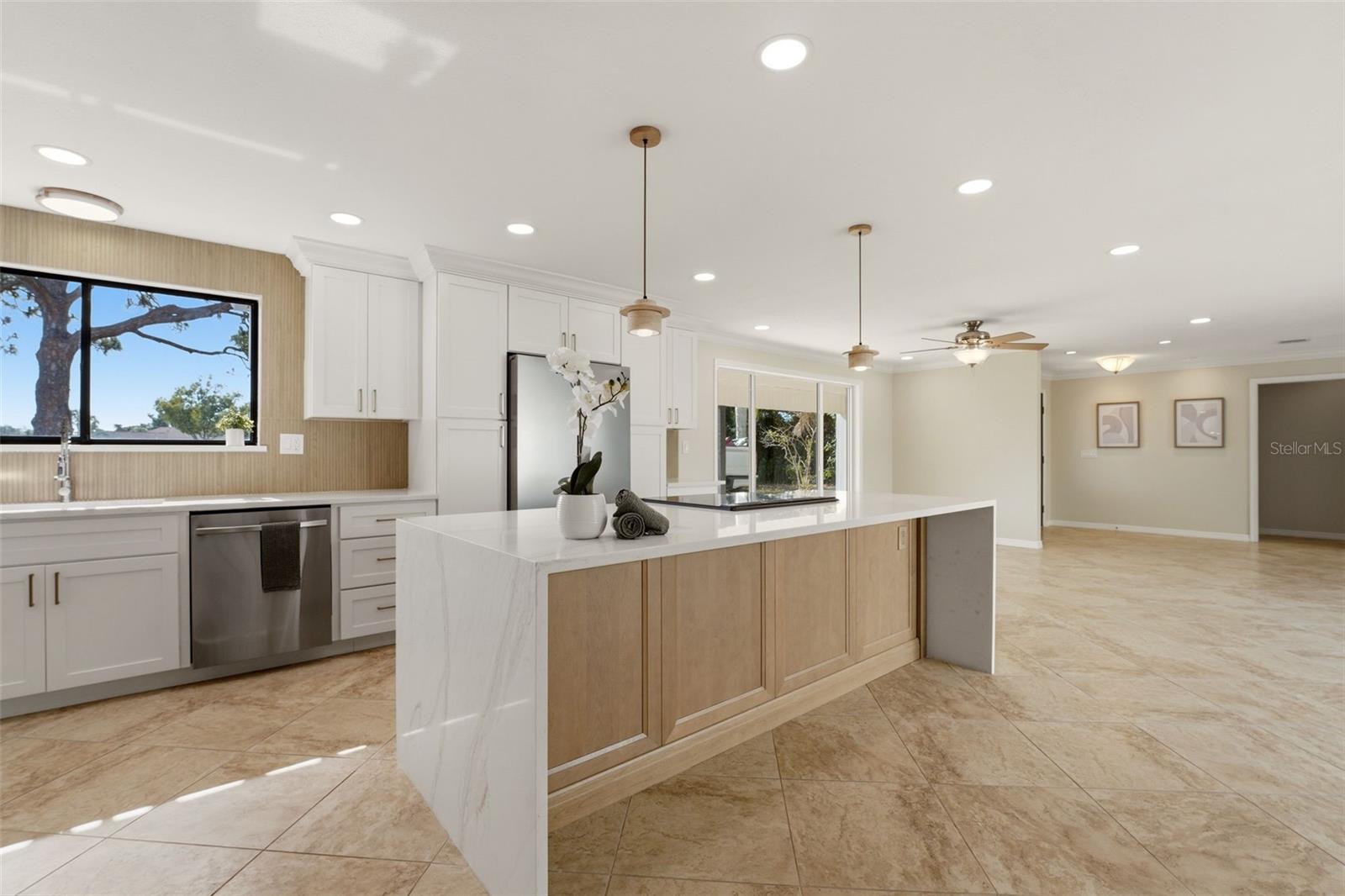 2180 W DOLPHIN DR, ENGLEWOOD, FL — photo 23