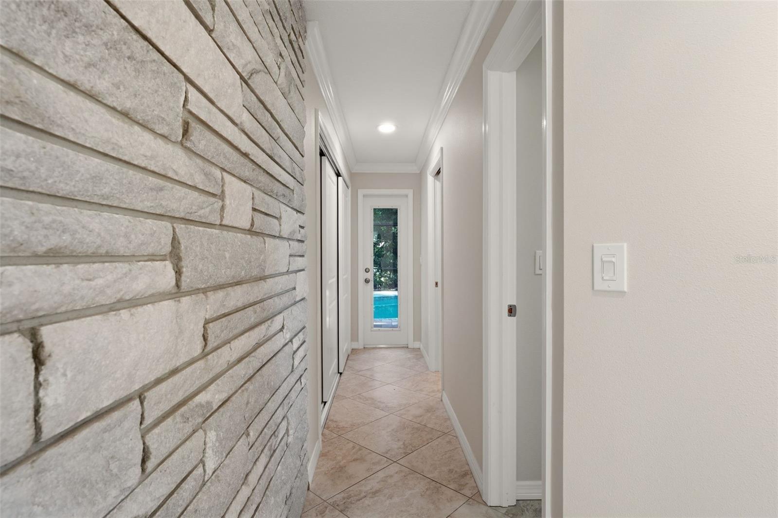 2180 W DOLPHIN DR, ENGLEWOOD, FL — photo 28
