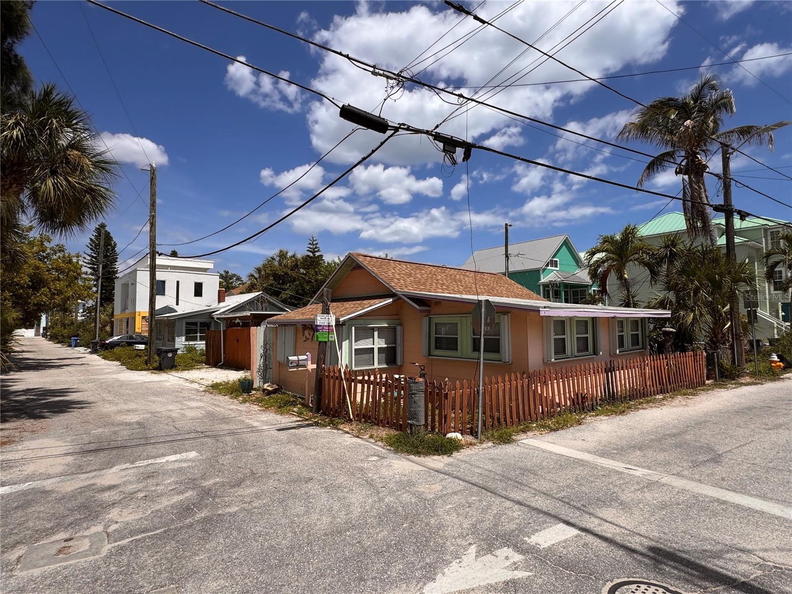 101 95TH AVE, TREASURE ISLAND, FL — photo 5