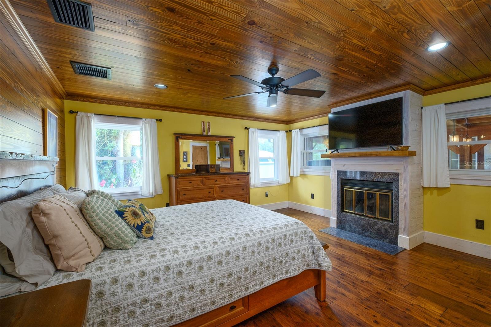 2690 TEMPLE ST, SARASOTA, FL — photo 29