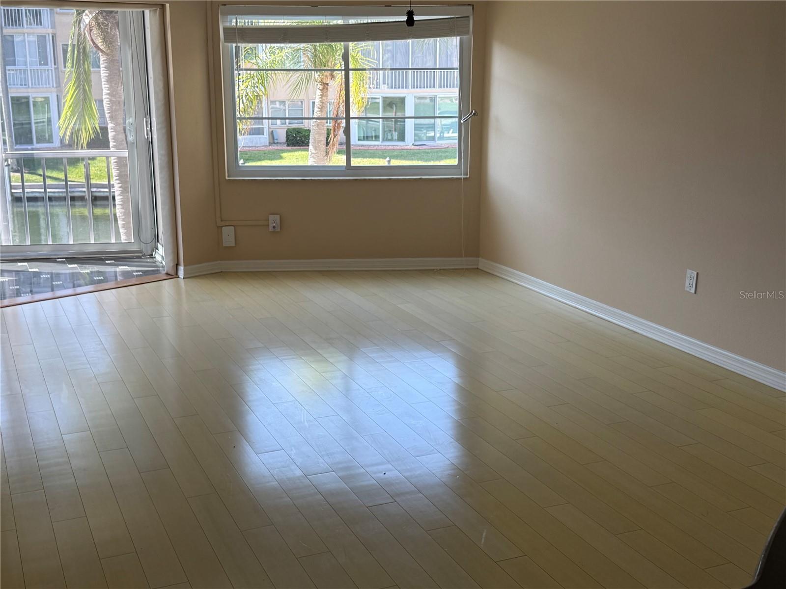 1250 N PORTOFINO DR #202, SARASOTA, FL — photo 5